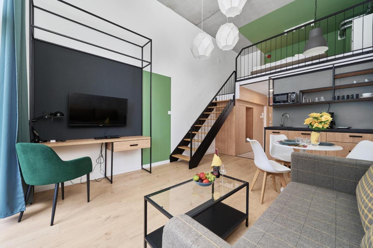Mezzanine Studio Apartments Zarembowicza Wroclaw Airport By Renters Exteriér fotografie