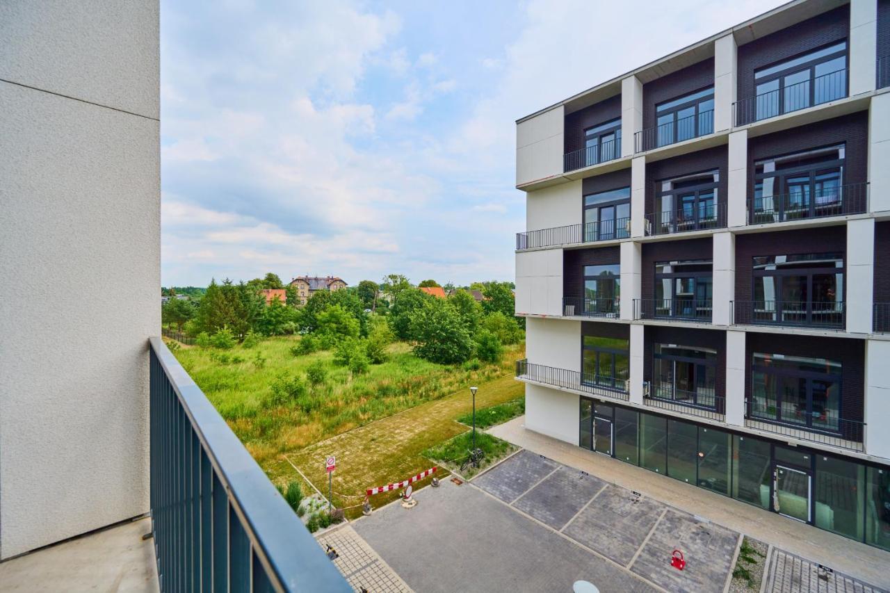 Mezzanine Studio Apartments Zarembowicza Wroclaw Airport By Renters Exteriér fotografie