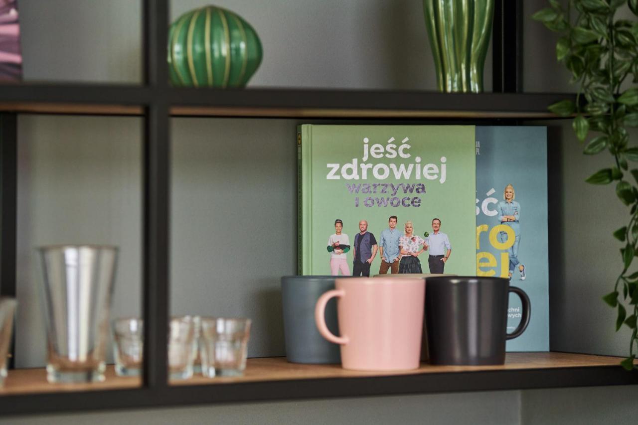 Mezzanine Studio Apartments Zarembowicza Wroclaw Airport By Renters Exteriér fotografie