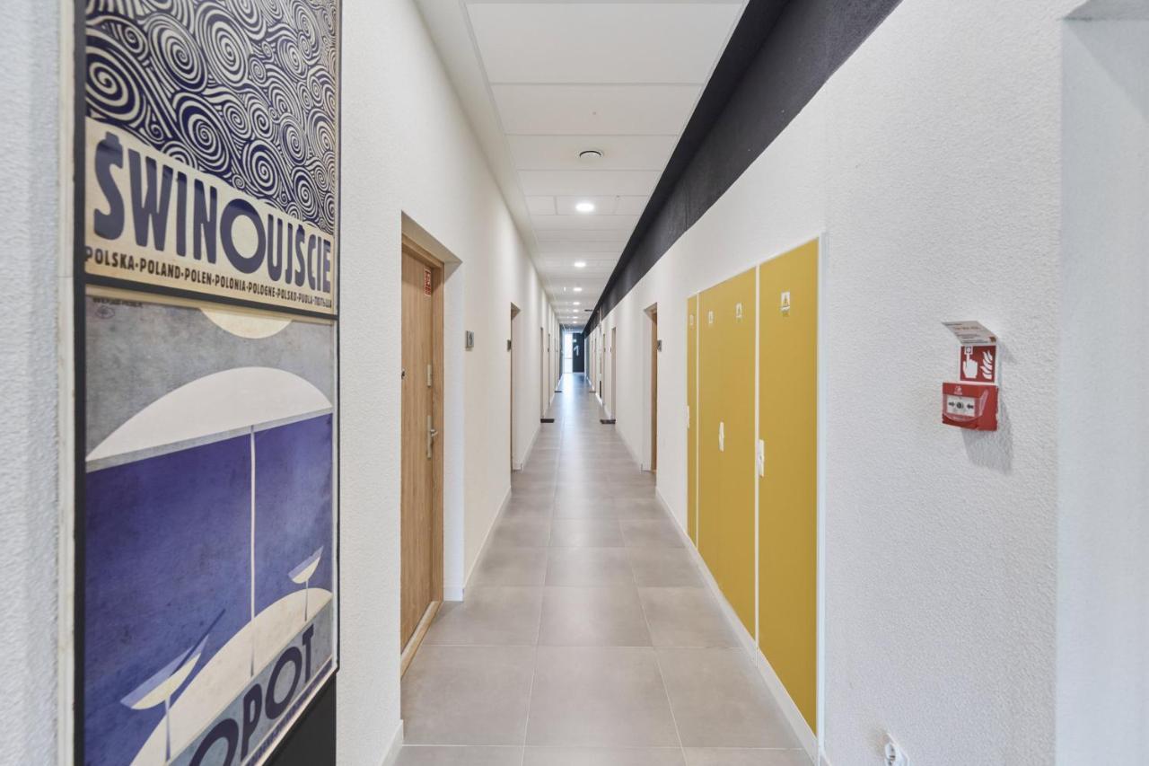 Mezzanine Studio Apartments Zarembowicza Wroclaw Airport By Renters Exteriér fotografie