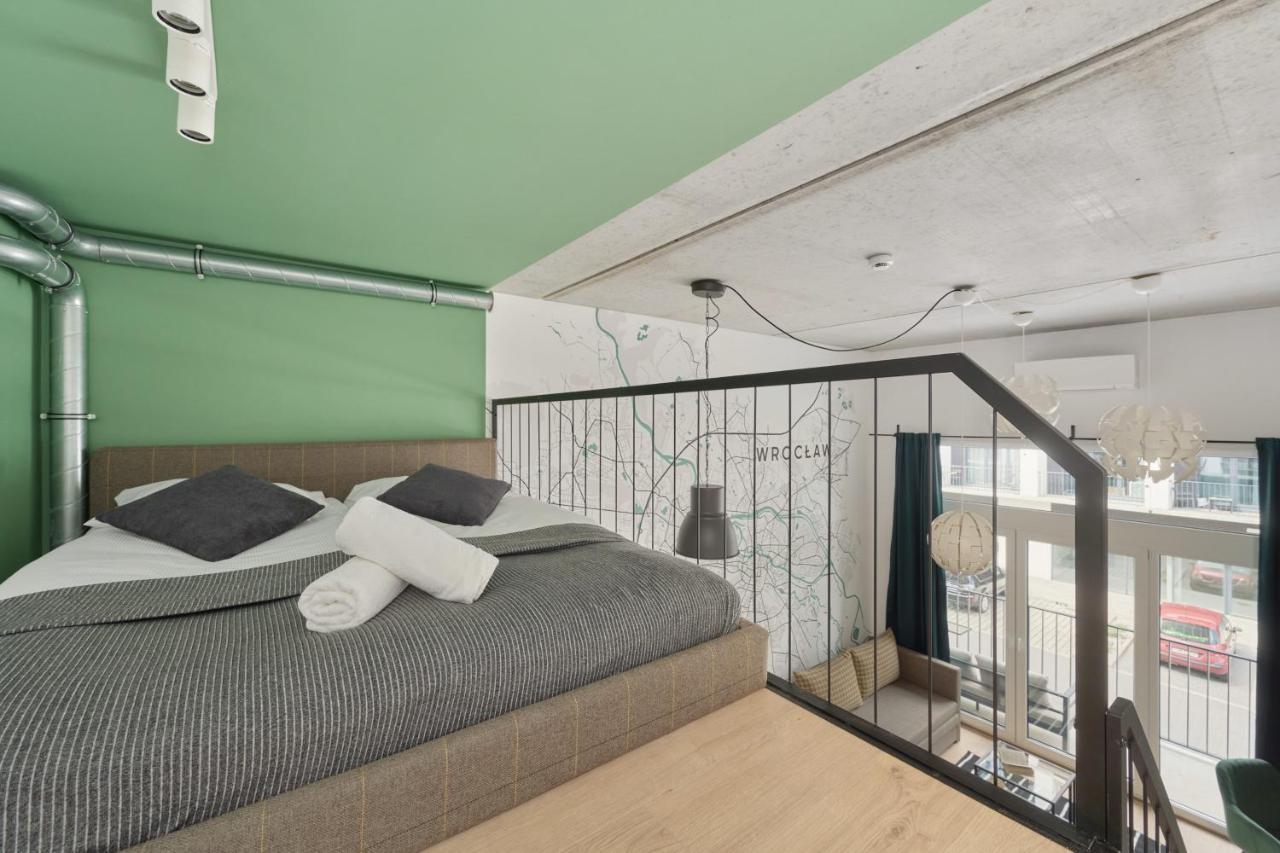 Mezzanine Studio Apartments Zarembowicza Wroclaw Airport By Renters Exteriér fotografie